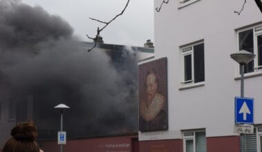 Woning in brand in Utrecht, vrouw uit huis gehaald - RTV Utrecht