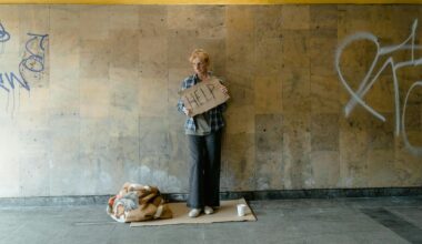 Rotterdams bedelverbod botst met Europese rechten, maar wethouder houdt voet bij stuk - Rijnmond