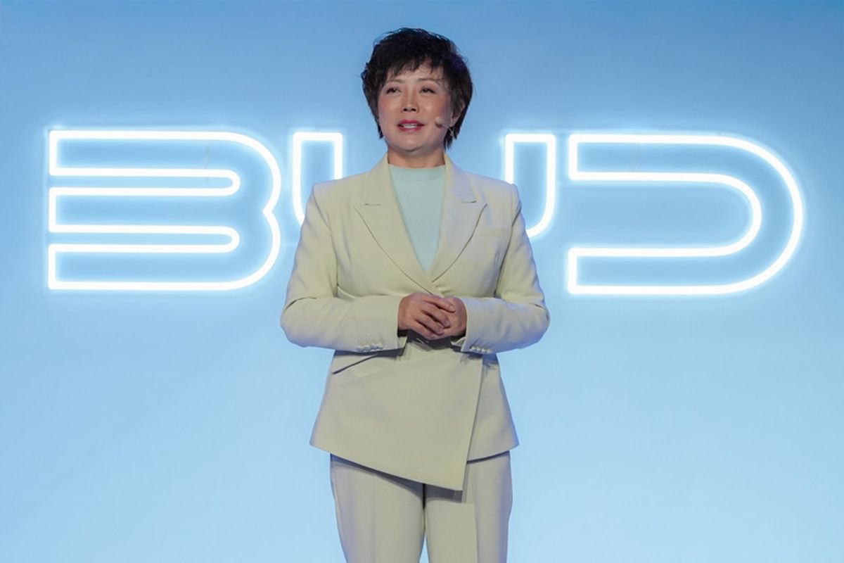 Stella Li (BYD) fileert de Europese politiek: Jullie geven ons de automarkt op een presenteerblaadje