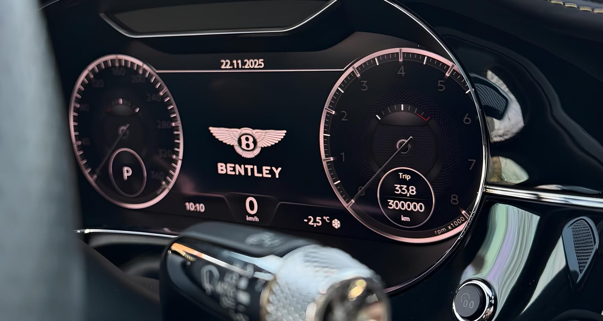 dit gaf hij aan benzine uit