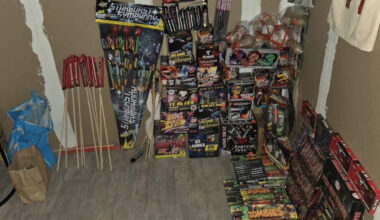 50 kilo illegaal vuurwerk op zolder in 's -Gravenzande - WOS Nieuws