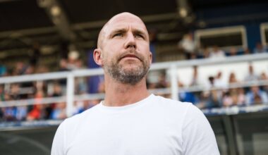 Ajax ziet in Scandinavische trainer mogelijke opvolger van John Heitinga