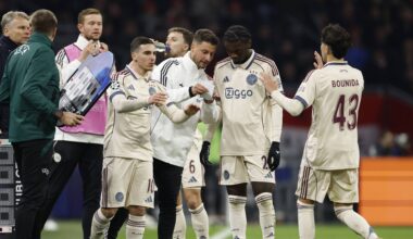 Vermoedelijke opstelling Ajax tegen Feyenoord: Fred Grim verzint formatie met Oscar Gloukh én Rayane Bounida