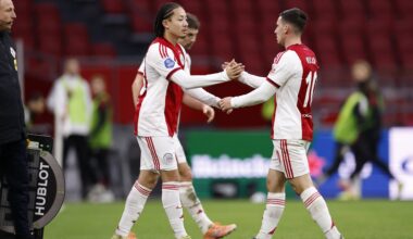 Spaan deelt 8 uit aan speler Ajax: 'De rest keek naar Godts, ik keek naar hem'