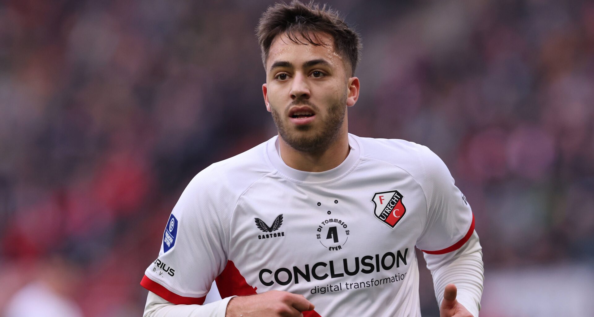 FC Utrecht-eigenaar Van Seumeren onthult afspraak met El Karouani: ‘Maar houdt hij zijn woord?’