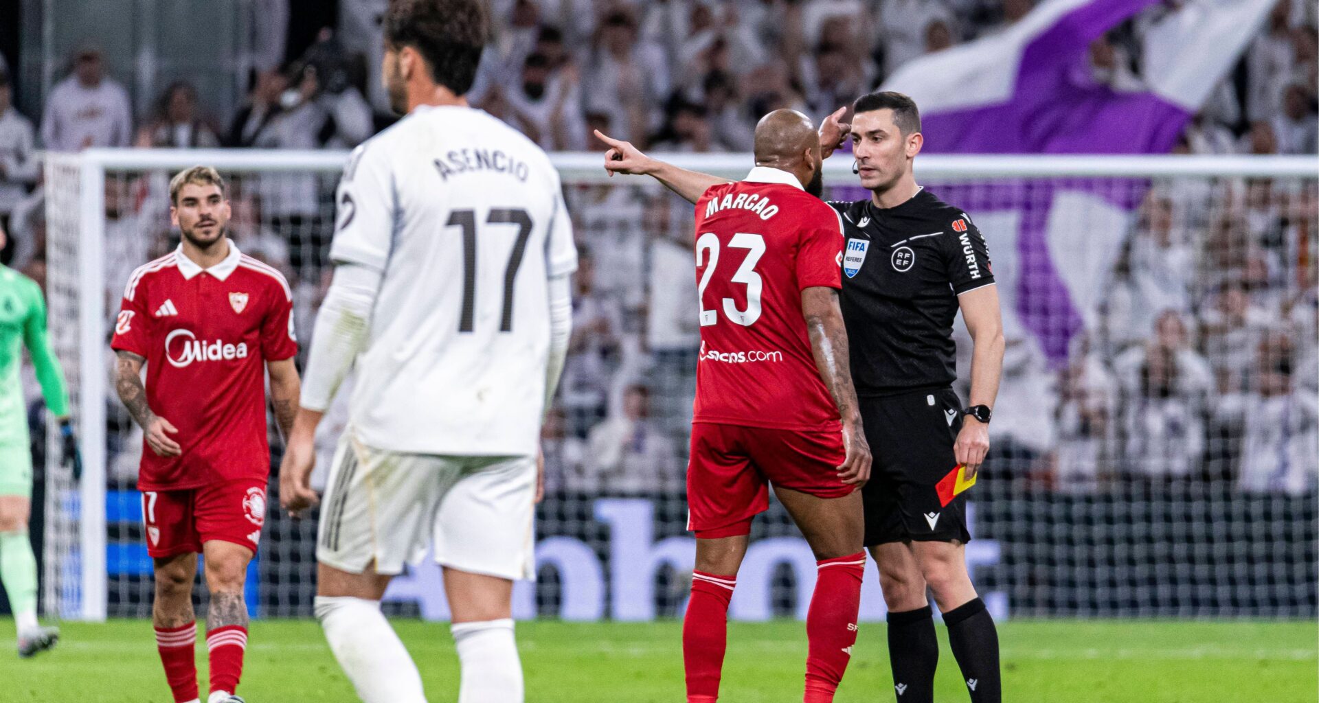 'Intimiderende' hoofdrolspeler bij Real Madrid - Sevilla voor zes (!) wedstrijden geschorst