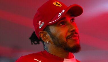 Hamilton over F1-titelstrijd: "Verstappen levert geweldig werk"
