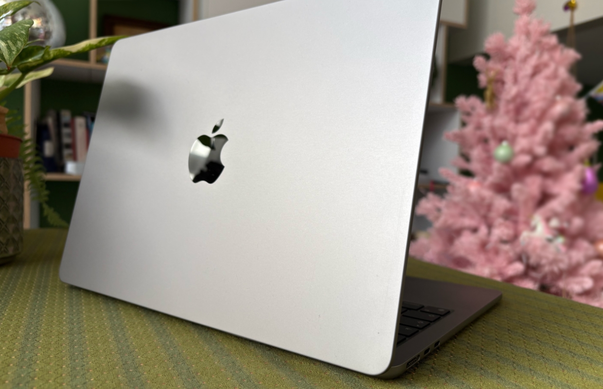 MacBook Air 2024 in 2025