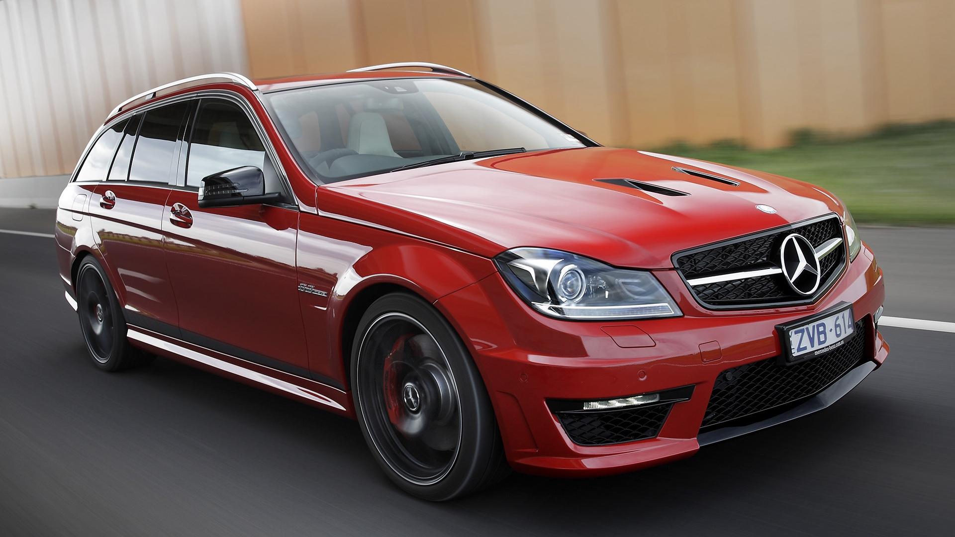 Mercedes C 63 AMG Estate Edition 507 (S204) rood (2014) zijkant links schuin voor