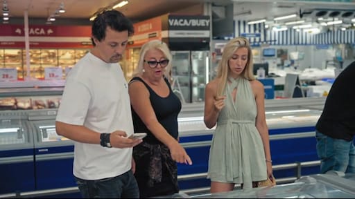 'Mama Mo' neemt de regie tijdens boodschappen doen in De Hanslers: 'Maak een foto!'