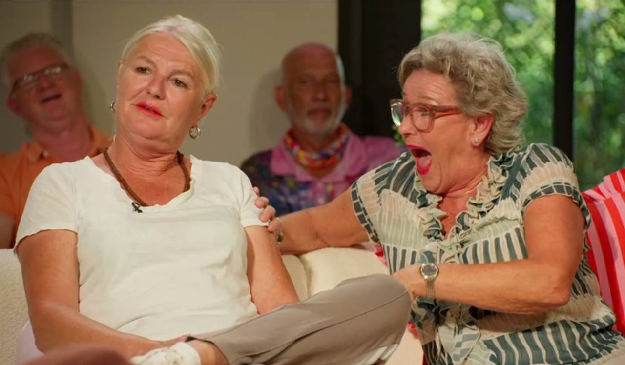 B&B Vol Liefde Petra en Lieske hinten op eigen tv-programma