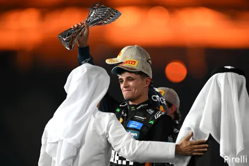 pirelli-mclaren-lando-norris-gp-abu-dhabi-2025-zondag-4