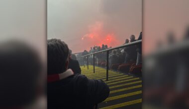 Bizarre foto van Ajax - FC Groningen gaat rond op sociale media