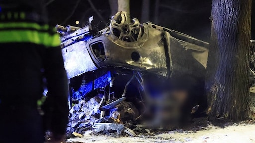 Automobilist negeert stopteken Haagse politie, zeker één dode na crash tijdens achtervolging