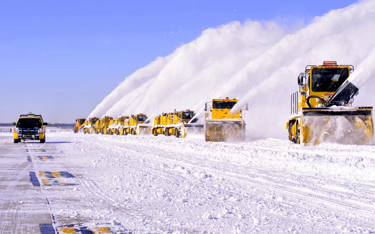 Honderden vluchten geschrapt in New York om sneeuwstorm, ook KLM-vluchten verstoord - Luchtvaartnieuws