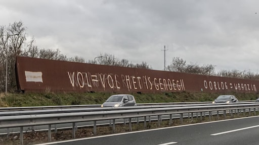 Maandenlang ergernis om teksten A28, tot iemand zelf in actie kwam