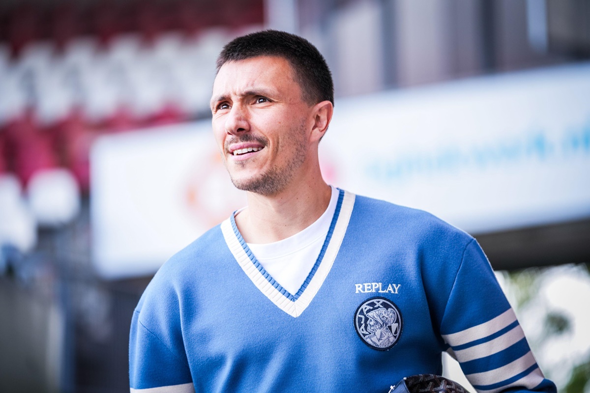 Foto: Onthuld: dit is wat Berghuis nú doet bij Ajax