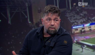 Theo Janssen wil één speler van Ajax onmiddellijk uit de basis: 'Dit kan ik zelfs nog!'