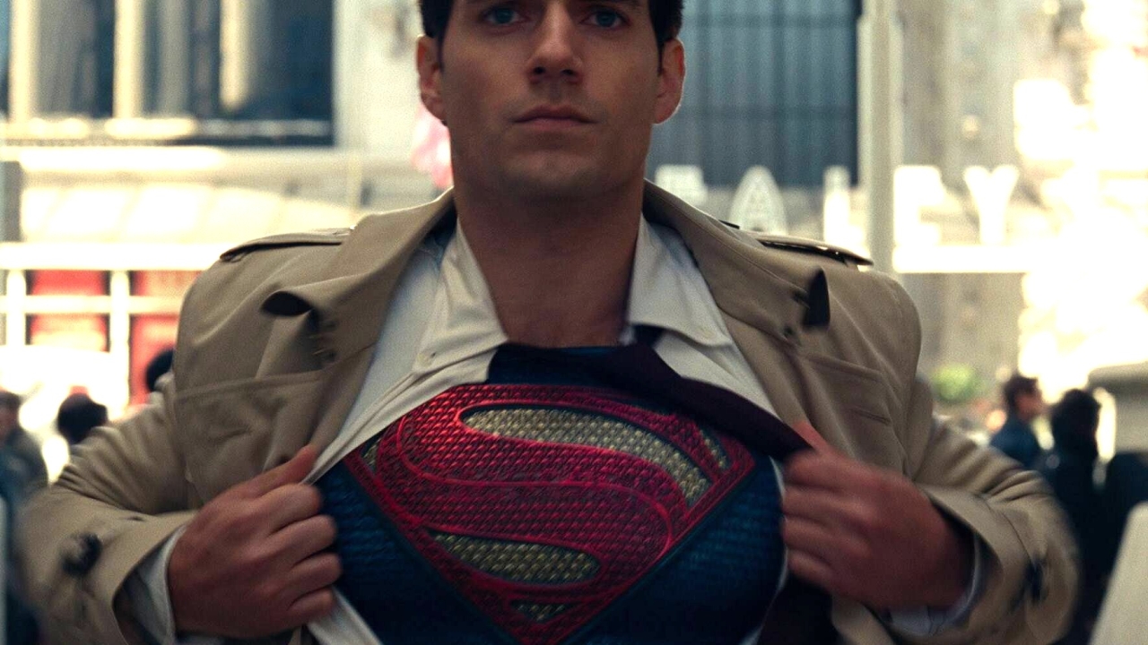 Deze Superman van Henry Cavill heb je vreemd genoeg nooit eerder mogen gezien
