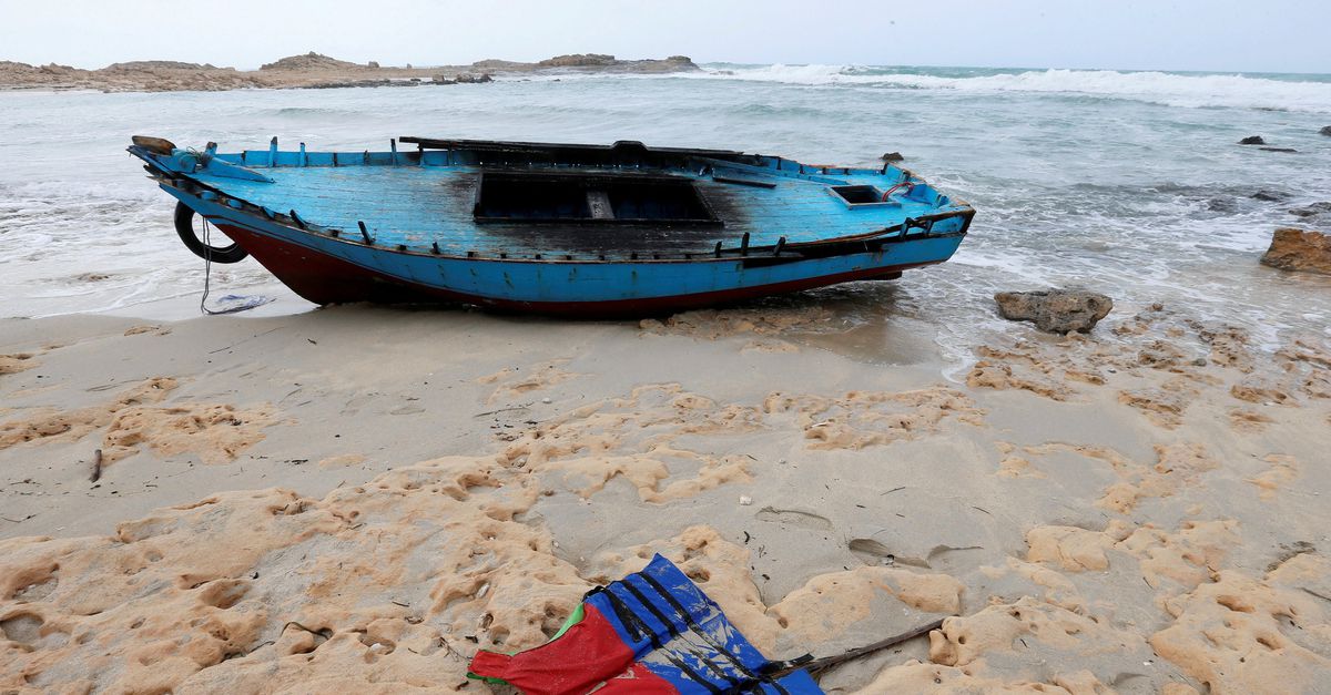 Zeven doden en nog tientallen mensen vermist na omslaan migrantenboot bij kust Gambia