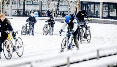Scholen moeten snel schakelen door sneeuwval: open blijven, dicht gaan of weer online lesgeven