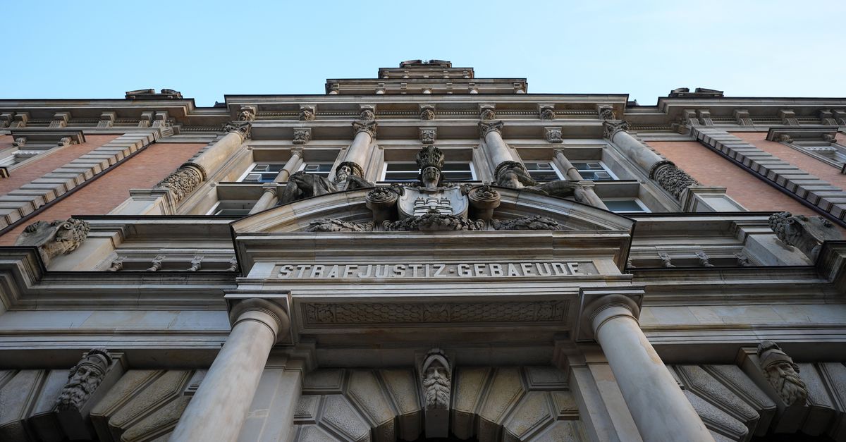 Hamburgse sadist ‘White Tiger’ zocht online kwetsbare slachtoffers – kan hij worden veroordeeld voor de zelfmutilatie waartoe hij hen aanzette?