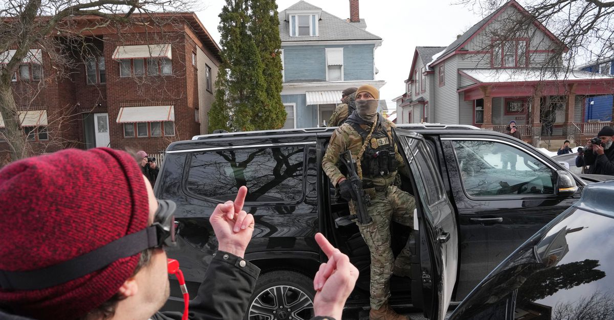 Regering-Trump stuurt honderden extra agenten naar Minneapolis in reactie op maatschappelijke onrust