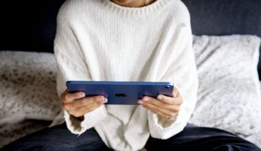 Limburgse man verdacht van online misbruik van 150 minderjarige meisjes via videogame