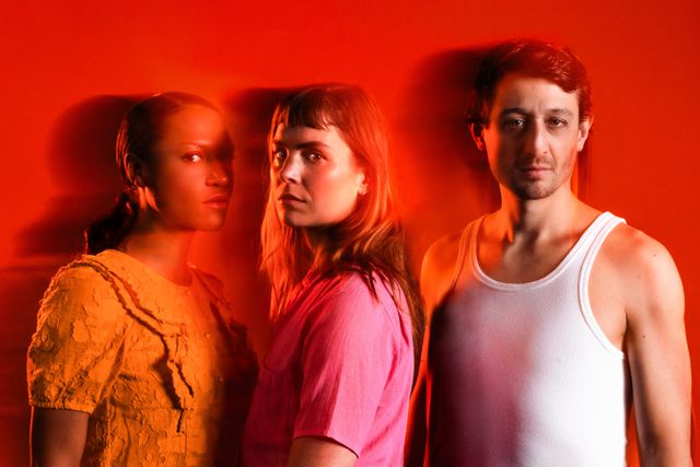 ‘A Streetcar Named Desire’, met vlnr June Yanez, Hannah Hoekstra en Minne Koole. 