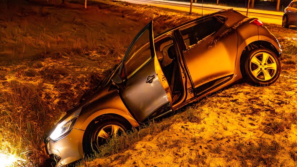 Ongelukken door gladheid, automobilist na botsing met pijler viaduct overleden