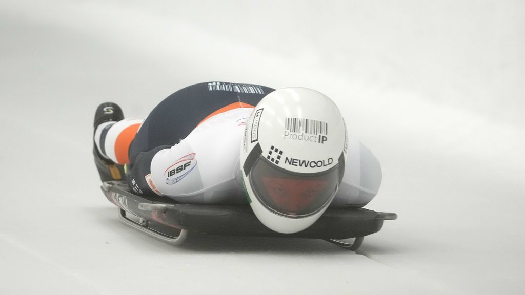 24ste bij wereldbekerwedstrijd op 'thuisbaan' Winterberg