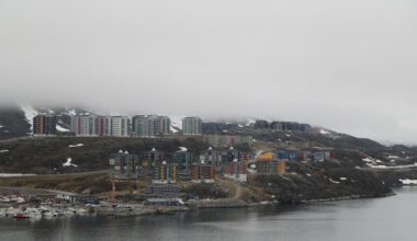 Leiders roepen VS op te stoppen met bedreigen Groenland