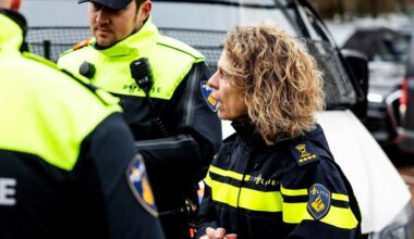 Korpschef spreekt van crimineel netwerk achter vuurwerk-mitrailleurs