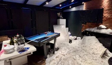 Kilo's sneeuw in Rotterdamse woning na instorten serre: 'Lijkt wel de Alpen' 