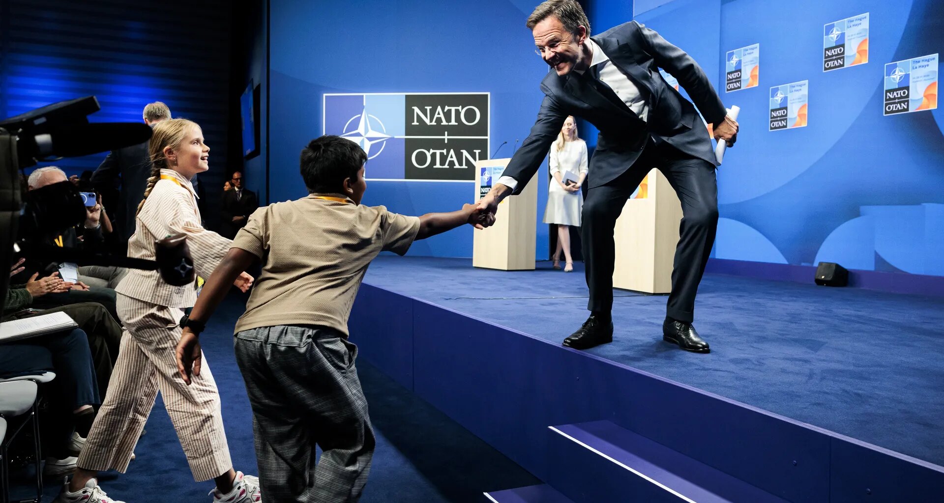 Einde van de NAVO? Einde van de NAVO! - Joop