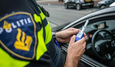 Politie vindt 25.000 liter harddrugs in woning na drugstest bij automobilist