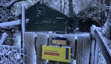 Ggz-woning biedt kleumend duo uit sloophuisje in Hilversum uitkomst