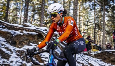 Alvarado pakt Nederlandse titel veldrijden na fouten van Brand en Pieterse