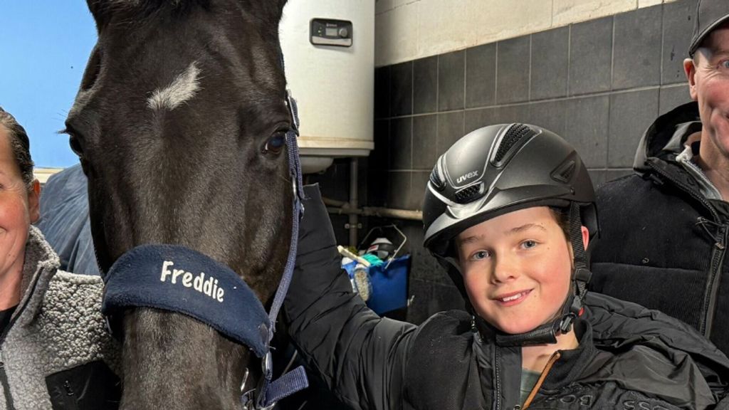 Paardrij-talent Tim (12) wint de ene na de andere wedstrijd