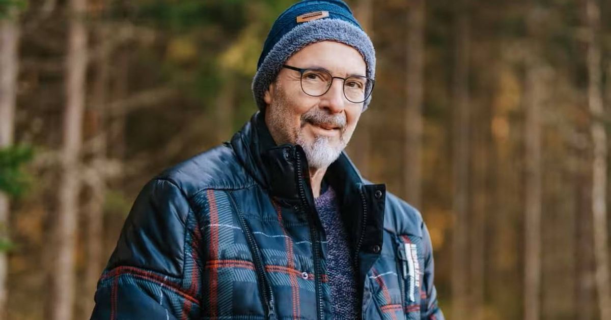 Welingelichte Kringen - Nieuws van overal: minder lezen, meer weten