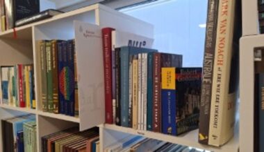 Map met gegevens Eerste Kamerleden uit 2016 gevonden in Friese kringloopwinkel