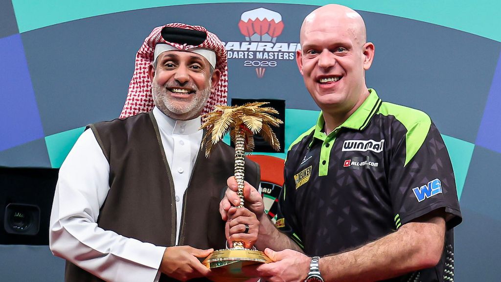 Van Gerwen klopt Van Veen in Bahrein en pakt eerste titel nieuw dartseizoen