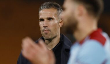 Feyenoord uitgeschakeld in Europa na verlies tegen Real Betis, Shaqueel van Persie valt uit
