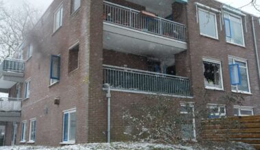 112-nieuws: Zorgmedewerker ademt rook in bij brand in Stad