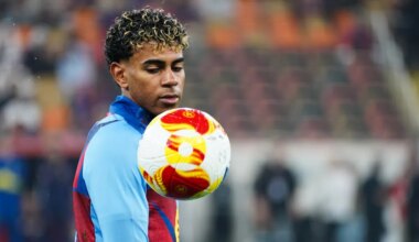 Yamal betrapt Szczęsny al rokend in kleedkamer FC Barcelona