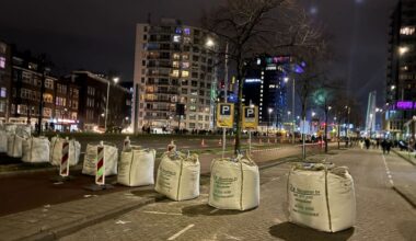 Vasteland afgesloten voor Nationaal Vuurwerk - Rijnmond