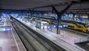 Nóg minder treinen rond Rotterdam door meerdere storingen, 'problemen houden nog lang aan' - Rijnmond