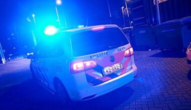 Agent honderden meters meegesleurd door auto, lost zelf waarschuwingsschot