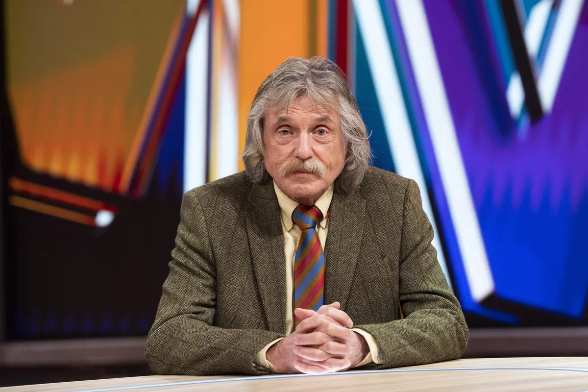 Johan Derksen dreigt weg te lopen bij Vandaag Inside om karaoke-winnaar