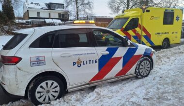 112-nieuws: Auto's botsen in Bedum • Brand in Meerstad is onder controle